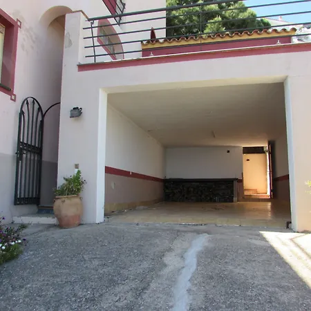 Escapade 2 Apartment